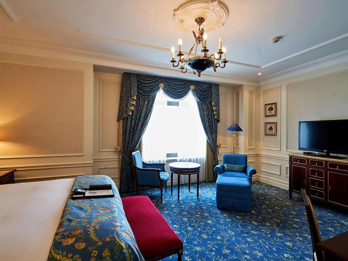 Fairmont Grand Hotel Kijów 5*,