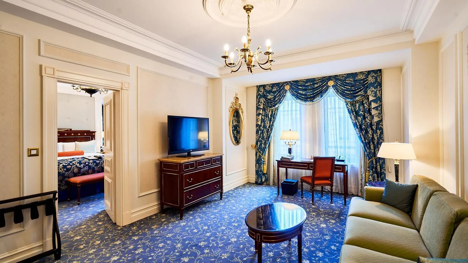 Fairmont Grand Hotel Kyiv